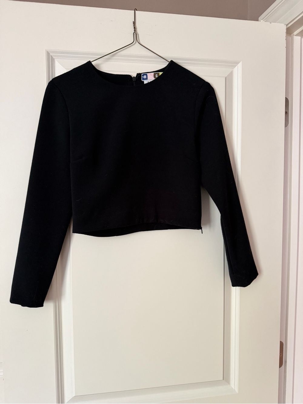 MSGM Black Long-Sleeve Cropped Top - Picture 2 of 4